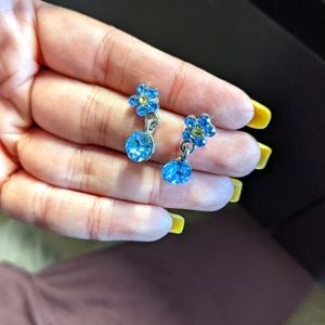 Blue flower earrings